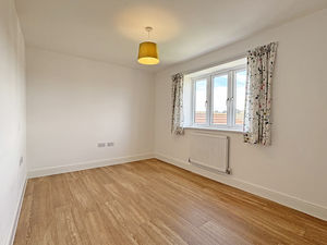 Photo 32- click for photo gallery